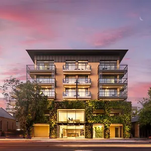 Majestic M Aparthotel